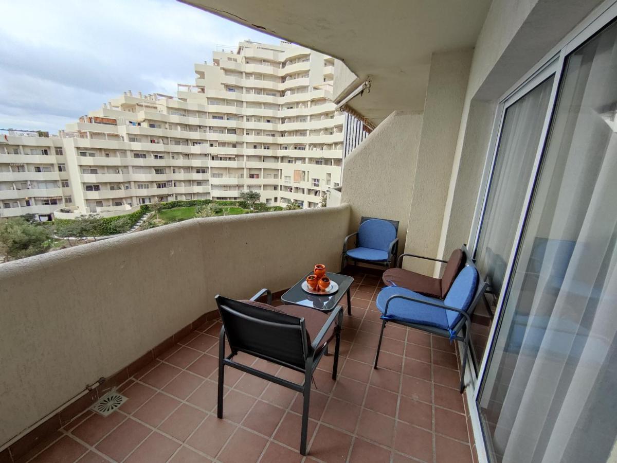 Estudio Benalbeach Primera Linea De Playa Benalmadena Luaran gambar