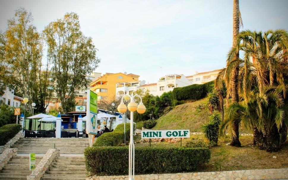 Estudio Benalbeach Primera Linea De Playa Benalmadena Luaran gambar